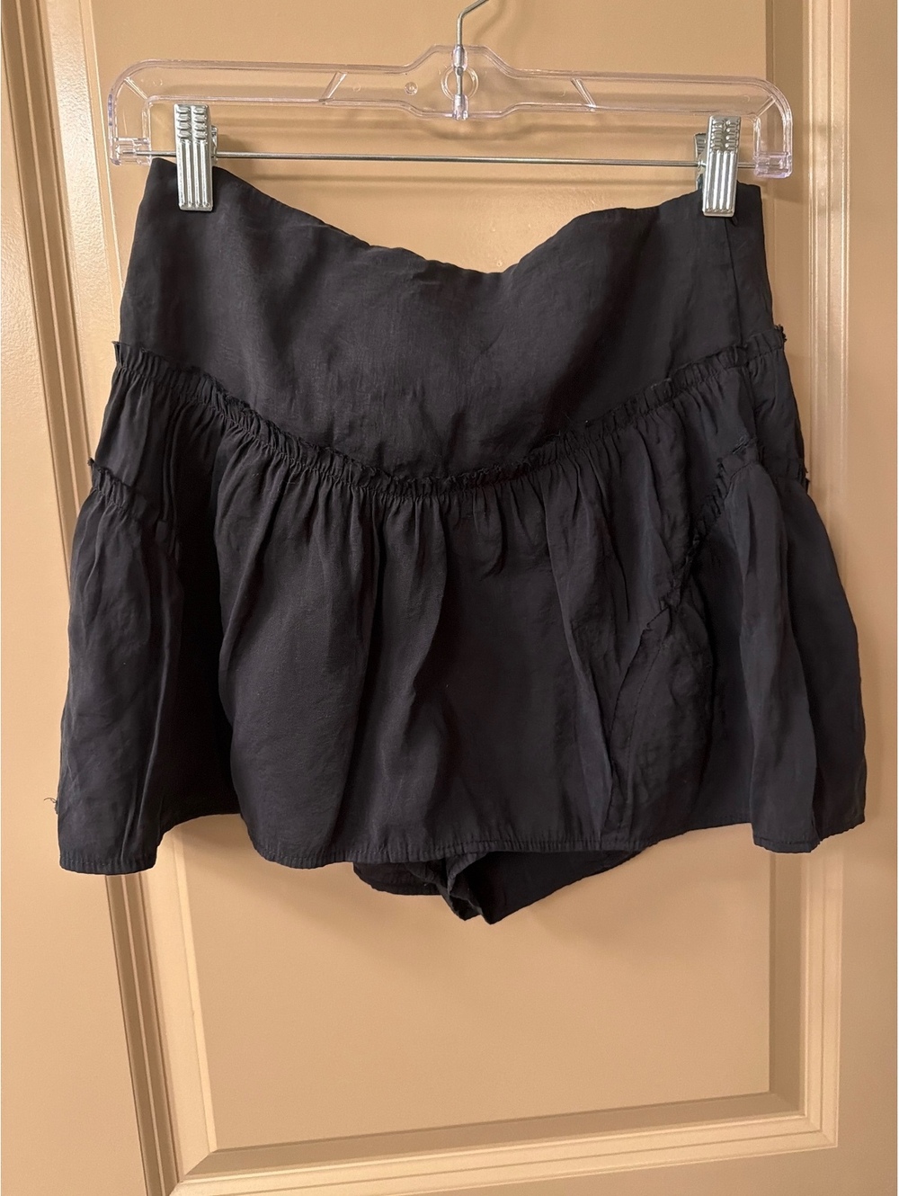 Zara Black High-Waisted Skort with Gathered Waist Detail